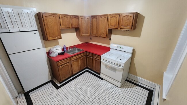 315 McClellan St, Unit 2R in Schenectady, NY - Building Photo - Building Photo