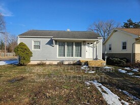 925 N Kelsey Ave in Evansville, IN - Building Photo