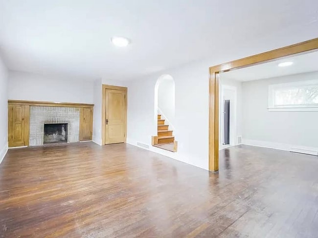 property at 712 Noah Ave