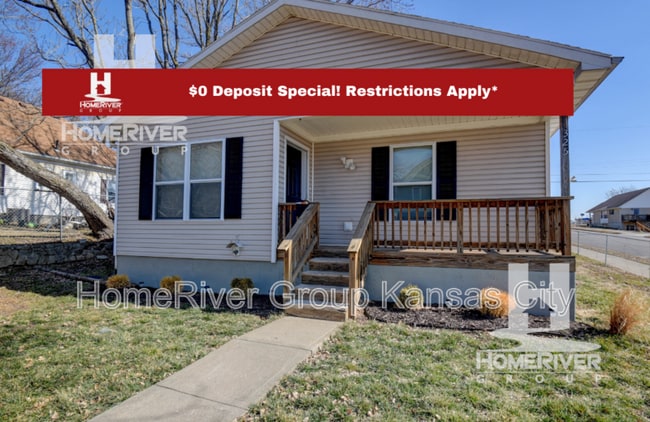 property at 325 S 16th St