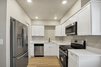 739 Ellerbe Way in Lakeland, FL - Foto de edificio - Building Photo