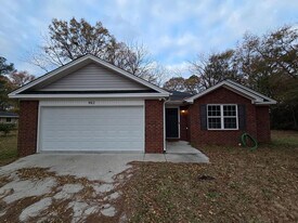 982 Westfield Ct in Sumter, SC - Building Photo