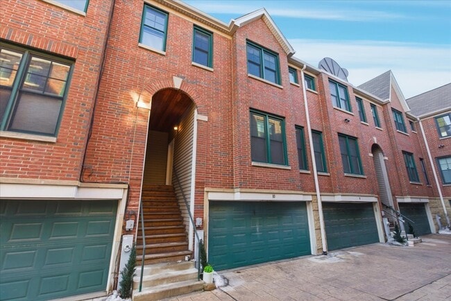 2140 N Winchester Ave in Chicago, IL - Building Photo - Building Photo