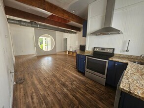 112 Hillside Dr S in North Myrtle Beach, SC - Building Photo - Building Photo