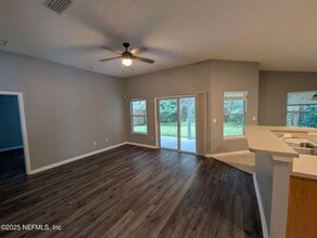 712 N Edenbridge Way in St. Augustine, FL - Building Photo - Building Photo