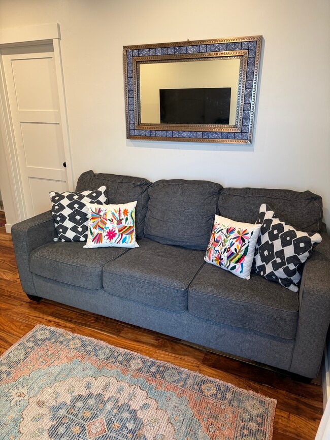 1978 Emerald St in San Diego, CA - Building Photo - Building Photo