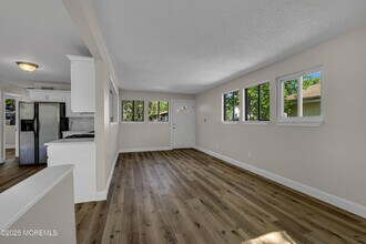 218 Falcon Dr in Little Egg Harbor Township, NJ - Building Photo - Building Photo