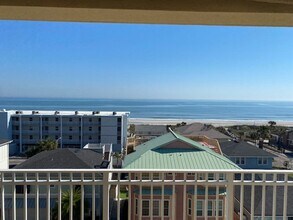 1126 1st St N in Jacksonville Beach, FL - Building Photo - Building Photo