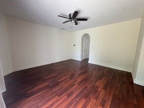 581 Beehler Dr in Whiteland, IN - Building Photo - Building Photo