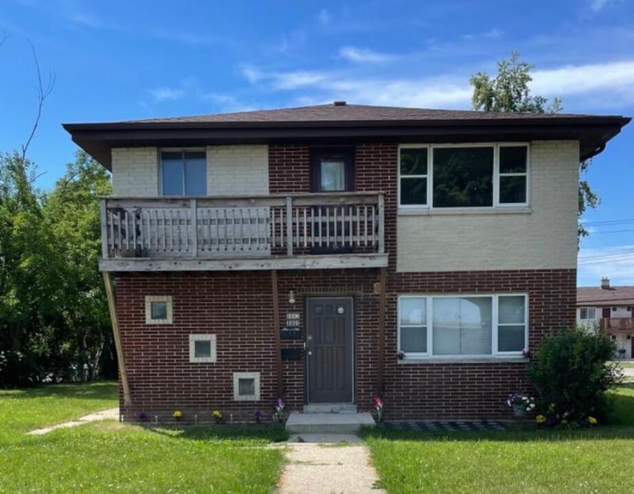 8803 W Thurston Ave in Milwaukee, WI - Building Photo