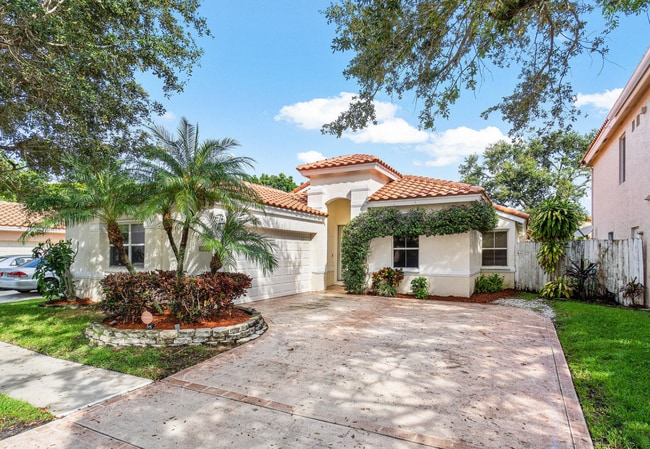 property at 6597 Geneva St