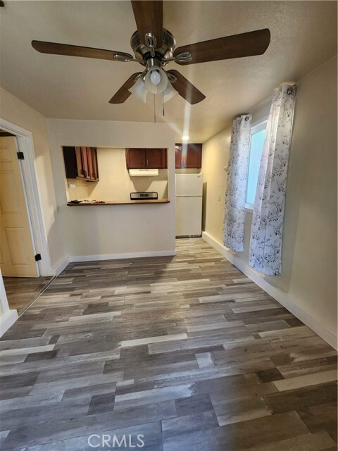427 E 238th St in Carson, CA - Foto de edificio