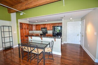 430 N Park Ave in Indianapolis, IN - Foto de edificio - Building Photo