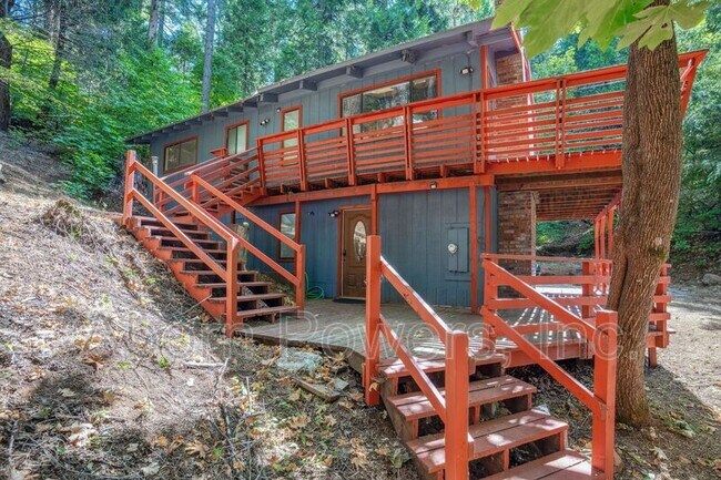 6290 Topaz Dr in Pollock Pines, CA - Building Photo - Building Photo