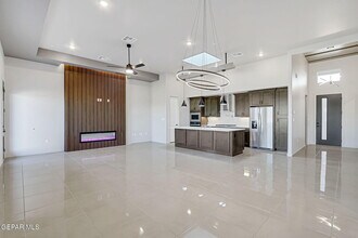 828 Eltham Dr in Horizon City, TX - Building Photo - Building Photo