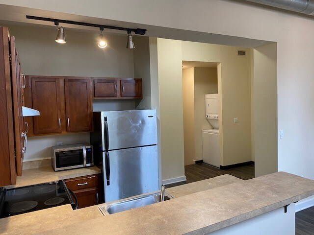 1114 W Cary St, Unit 3 in Richmond, VA - Building Photo