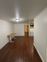 330 Vermont St, Unit 1 in Gridley, CA - Building Photo - Building Photo