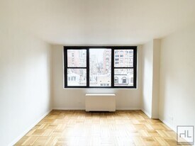 EAST 49 STREET, Unit 6D in New York, NY - Building Photo