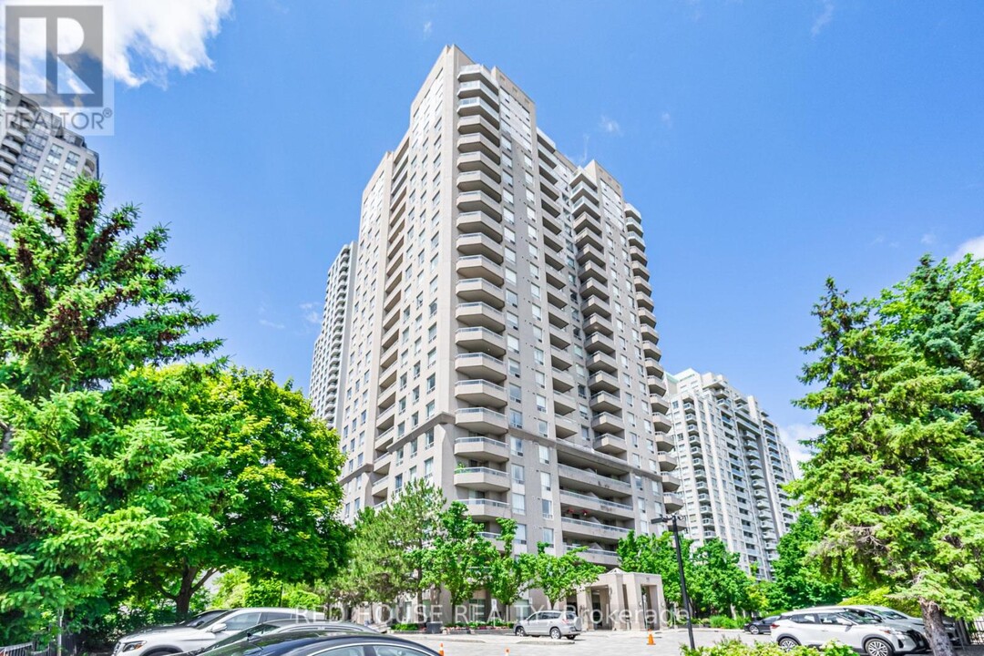 35-1635 Empress Ave in Toronto, ON - Building Photo