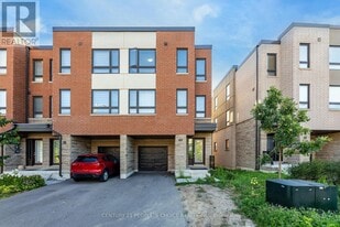 49 Woodstream Dr in Toronto, ON - Building Photo