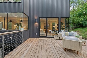1327 Bonham Terrace in Austin, TX - Building Photo - Building Photo
