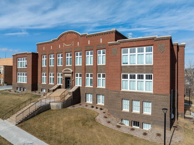 Lofts On Main in Plattsmouth, NE - Building Photo - Building Photo