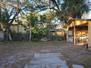 4713 W El Prado Blvd in Tampa, FL - Building Photo - Building Photo