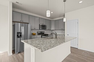 2767 Lawlor Ln in Naperville, IL - Building Photo - Building Photo