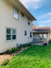 524 McKinley Dr in Bowling Green, OH - Building Photo - Building Photo