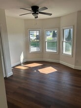 1202 W Elm St, Unit 1w in Scranton, PA - Building Photo - Building Photo