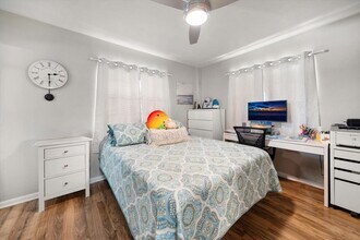 2314 W Dewey St in Tampa, FL - Foto de edificio - Building Photo