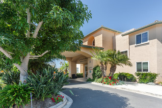 Seacrest Village Retirement Communities in Encinitas, CA - Building Photo - Building Photo