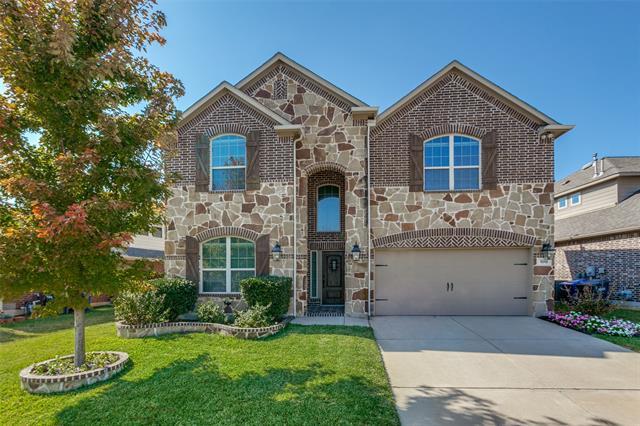 1013 Blanco Ln in McKinney, TX - Foto de edificio