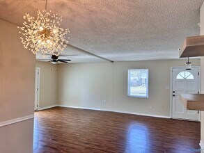 14001 Sandhurst Dr SW in Huntsville, AL - Building Photo - Building Photo