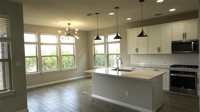 5306 Traviston Dr in Austin, TX - Building Photo - Building Photo