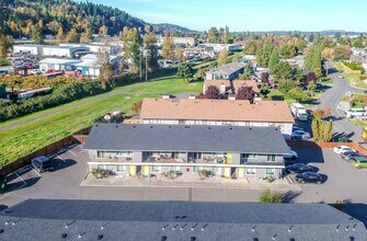 Arbors 112 in Pacific, WA - Building Photo - Interior Photo