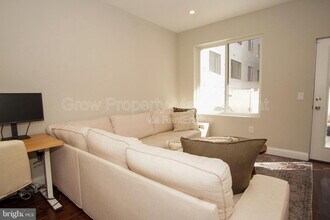 1616 Cambridge St in Philadelphia, PA - Building Photo - Building Photo