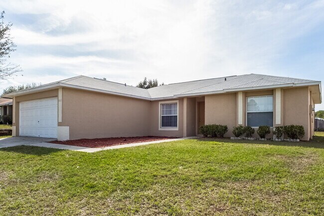 10813 Crescendo Loop in Clermont, FL - Foto de edificio - Building Photo