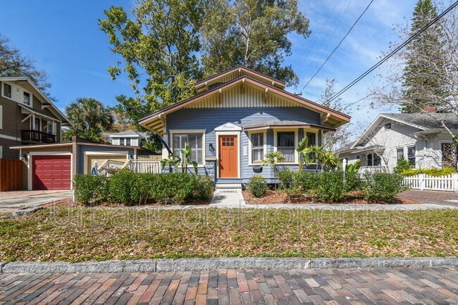 1114 2nd St N in St. Petersburg, FL - Foto de edificio - Building Photo