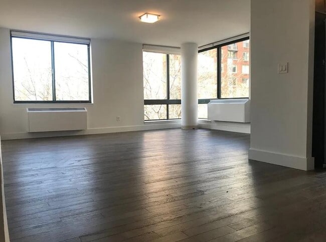 99 Battery Pl, Unit 204