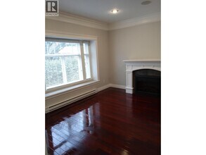 4585 Commercial St in Vancouver, BC - Building Photo - Building Photo