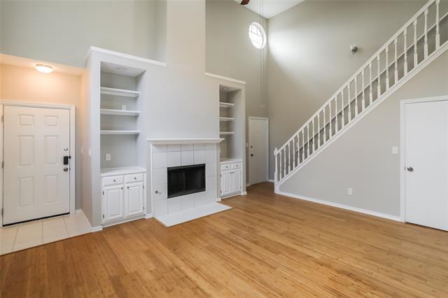 4121-4121 One Pl Ln in Flower Mound, TX - Foto de edificio - Building Photo