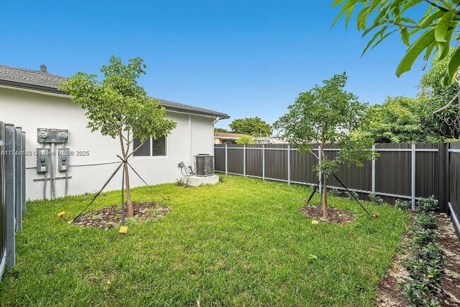 11238 SW 187th St in Miami, FL - Building Photo - Building Photo