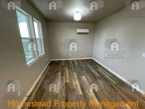 1150 Ridgewood Ave in Salem, OR - Building Photo - Building Photo