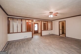 2245 Pinewood Dr in Covington, GA - Building Photo - Building Photo