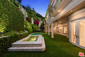 1455 Robmar Dr in Beverly Hills, CA - Building Photo - Building Photo