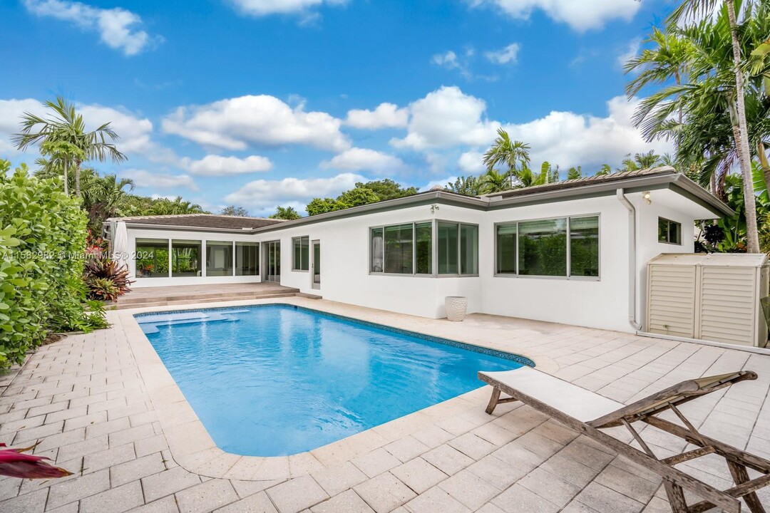 4431 Nautilus Dr in Miami Beach, FL - Building Photo