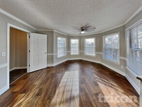 4994 Sandyhook Ct NW in Acworth, GA - Foto de edificio - Building Photo