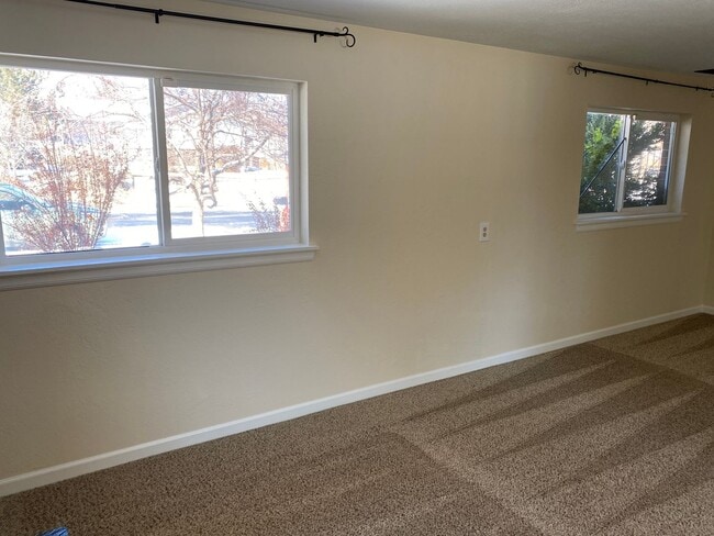 property at 1171 Lefthand Dr