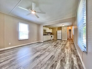 109 S Alena Ct in Hampstead, NC - Building Photo - Building Photo